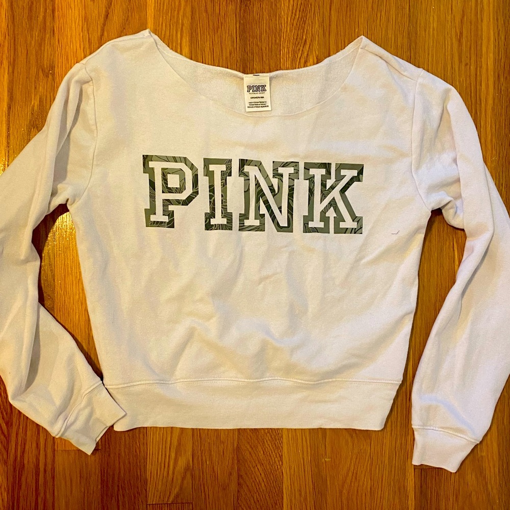 White crop sweatshirt. Like new.